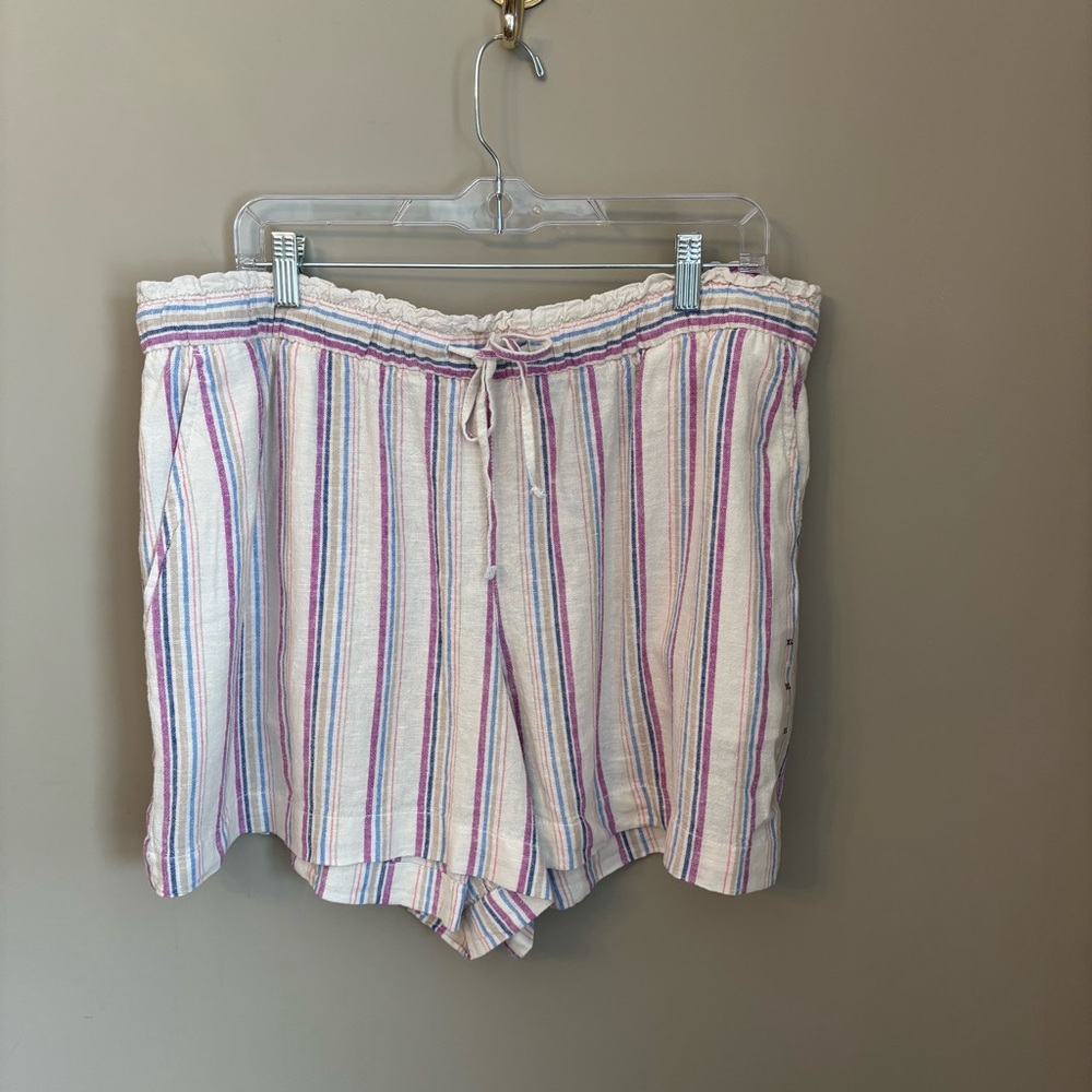 GAP Light Beige Shorts with Pink, Purple & Blue Stripes. Elastic Waist